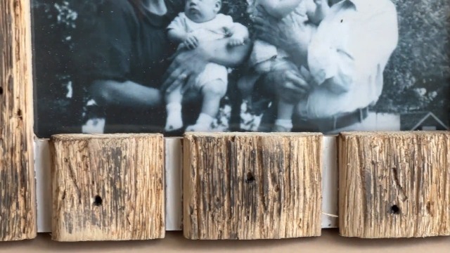 Amazon.com - Foreside Home and Garden 5x7 Inch 2 Photo Striped